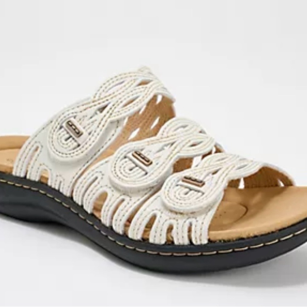 Clarks White Woven Leather Slide Sandal